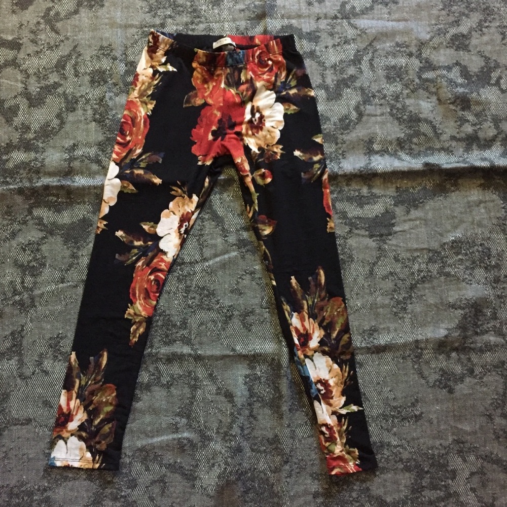 Floral semi-sheer leggings, size petite one